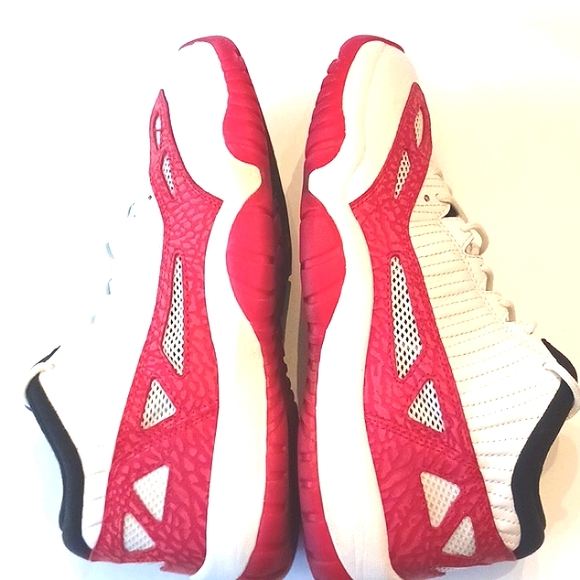 AIR Jordan Men's 11X1 Retro Low IE Gym Red/White Sneakers Size 10.5 - Picture 4 of 13